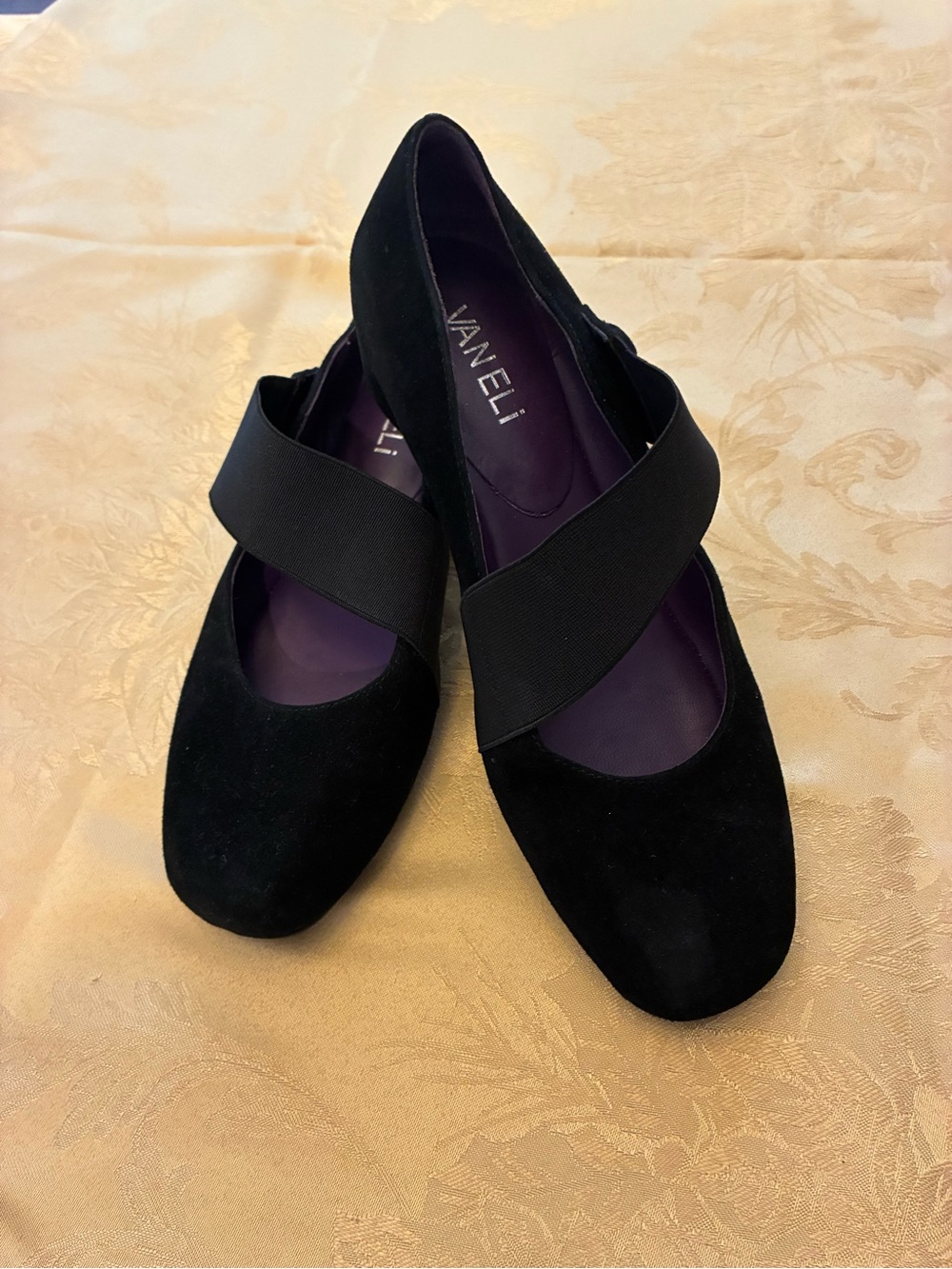 VANELi Black Suede Cross-Strap Flats Sz 6.5